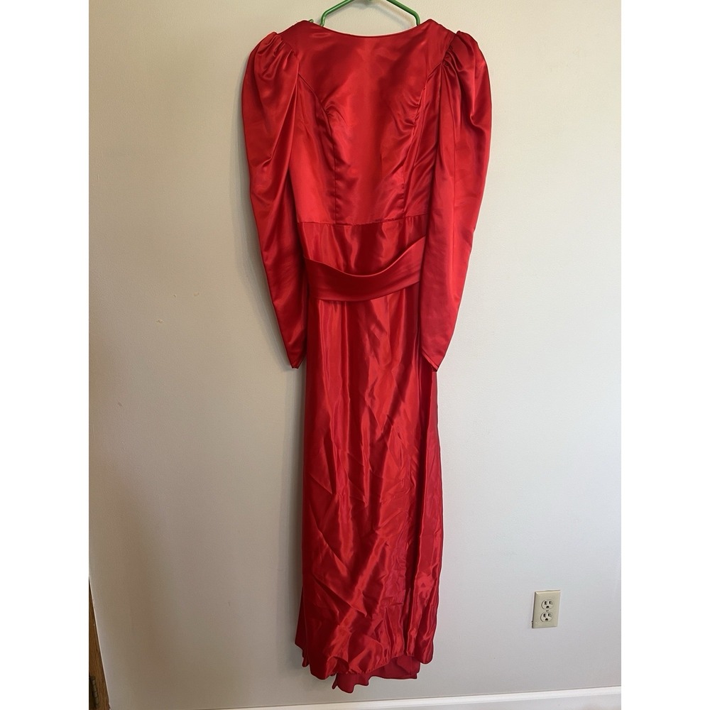 Prom Dress Formal Homecoming Vintage Made In USA Size 7/8 Red Satin Bow Train